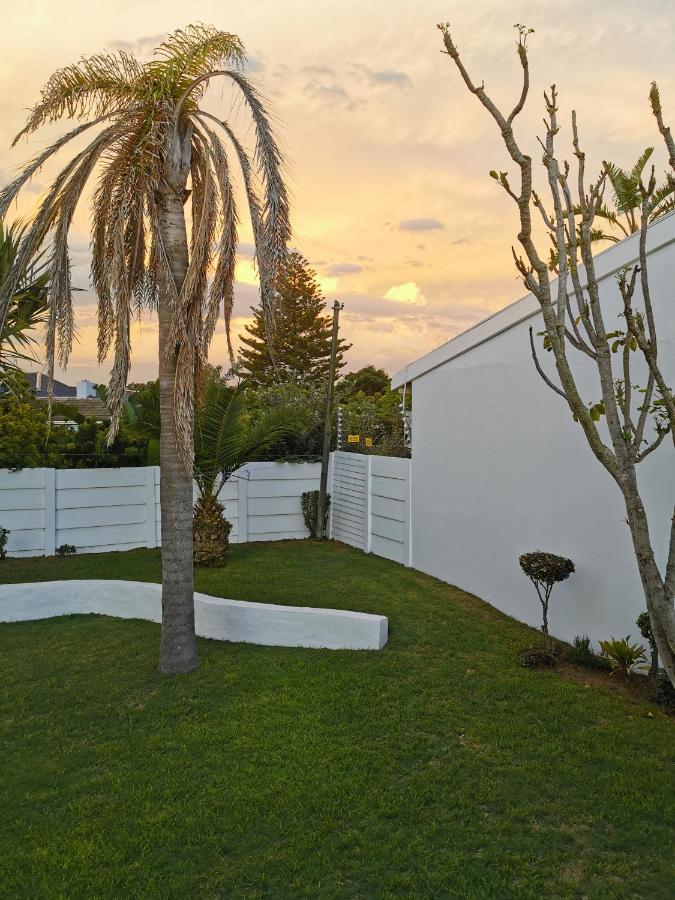 Ballina Ga-El Guesthouse Port Elizabeth Exterior photo